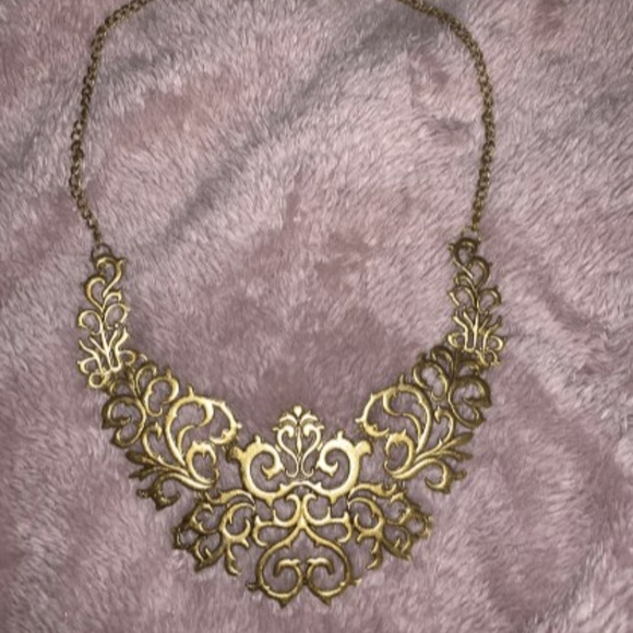 Gold Vintage European Pattern Statement Necklace - Picture 5 of 8